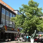 市场教堂酒店 2*